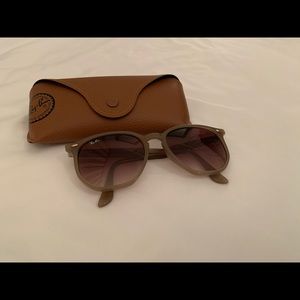 Ray-Ban Sunglasses RB4306, Beige/Brown w/ case